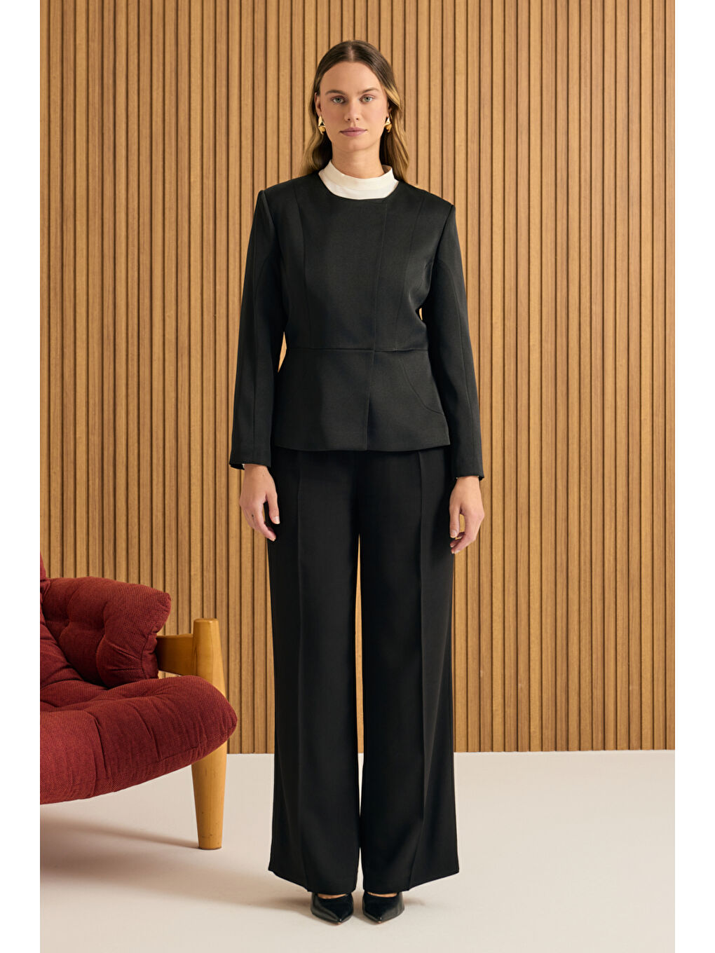 Siyah Kup Detaylı Ceket-1