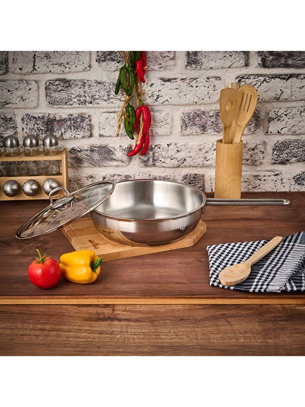 Gri Saphire Çelik Kapaklı Tava - Inox - 26 cm