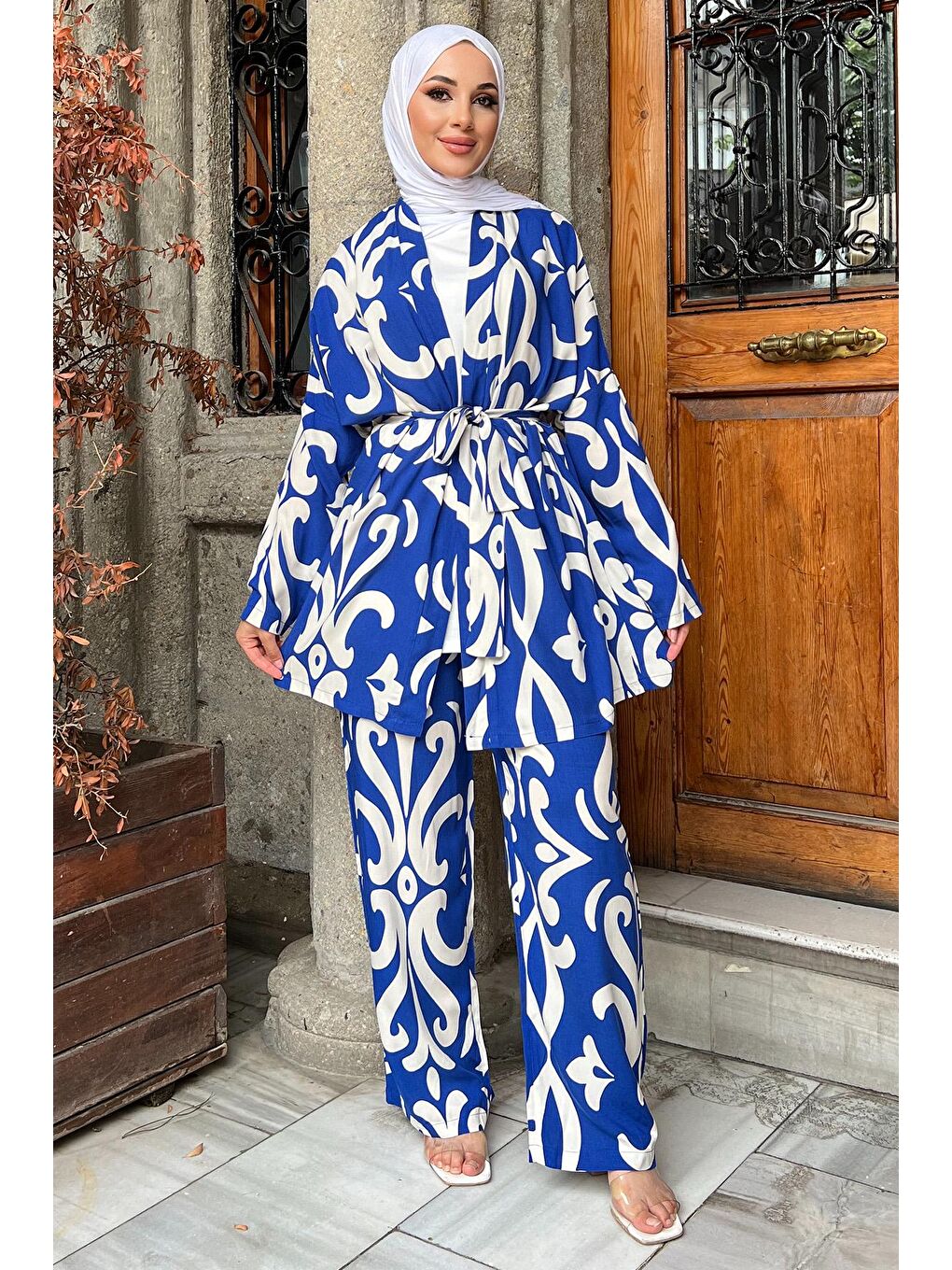 Julude Mavi Desenli Kimono Pantolon Bluz Tesettür Üçlü Takım - 2