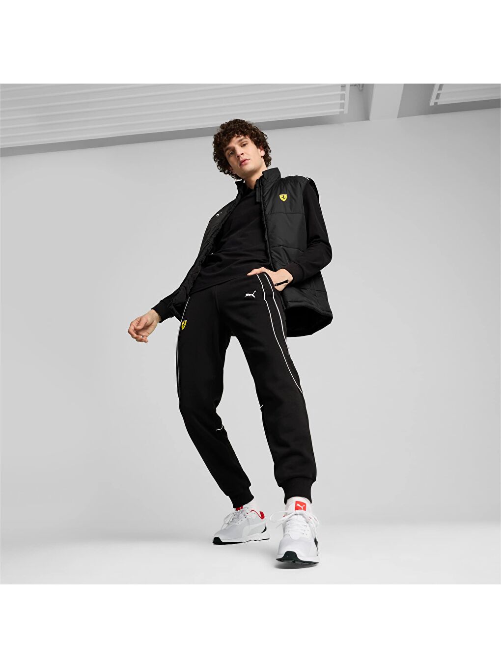 Siyah SCUDERIA FERRARI Race MT7 Erkek Yelek-3