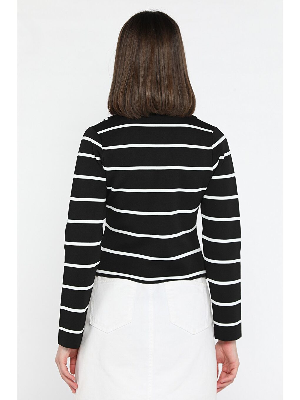 Siyah Kadın Çizgi Desenli Fiyonk Düğme Detaylı Triko Hırka-3