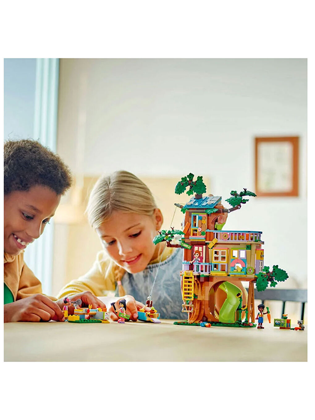 Friends Arkadaşlık Ağaç Ev Buluşma Yeri 42652-2