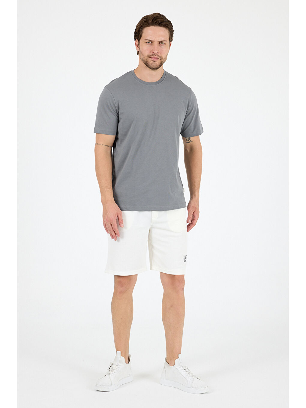 Gri Bisiklet Yaka Penye Erkek Tişört-4