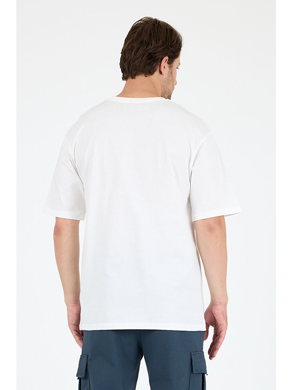 Beyaz Bisiklet Yaka Penye Erkek Tişört-4