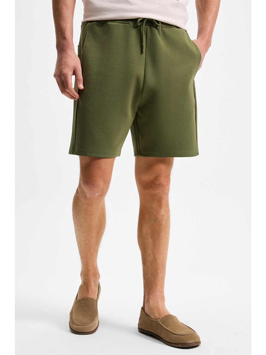 Haki TYRONE Erkek Beli Lastikli Arka Tek Cepli Relaxed Fit HAKİ Şort