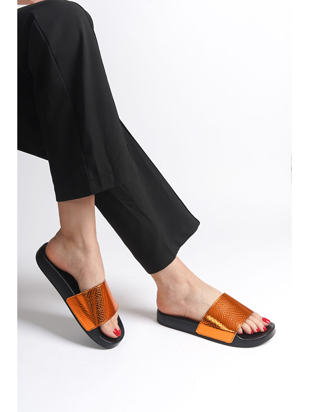 Turuncu Kadın Terlik-5