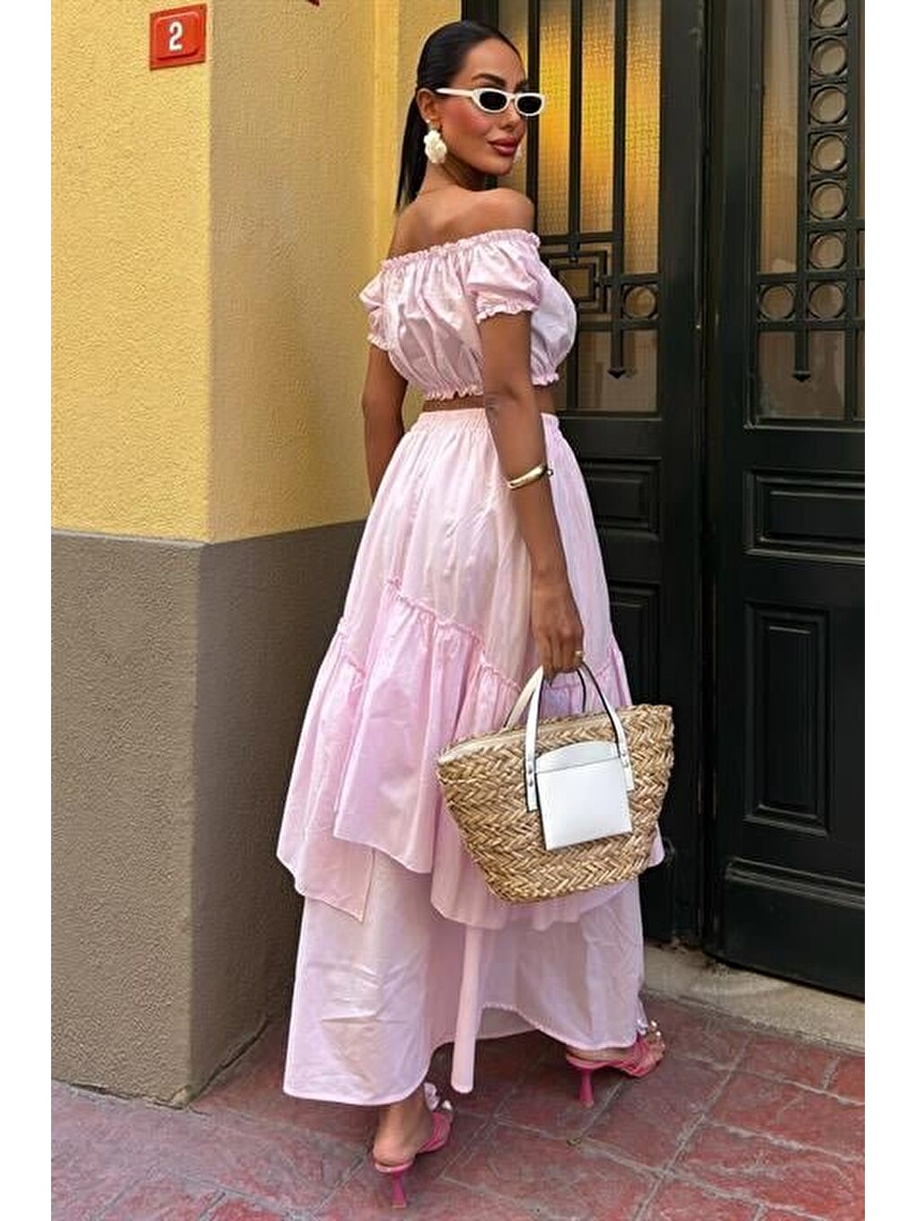 Pembe Büzgülü Crop Kat Detaylı Fırfır Etekli Takım 10196-3