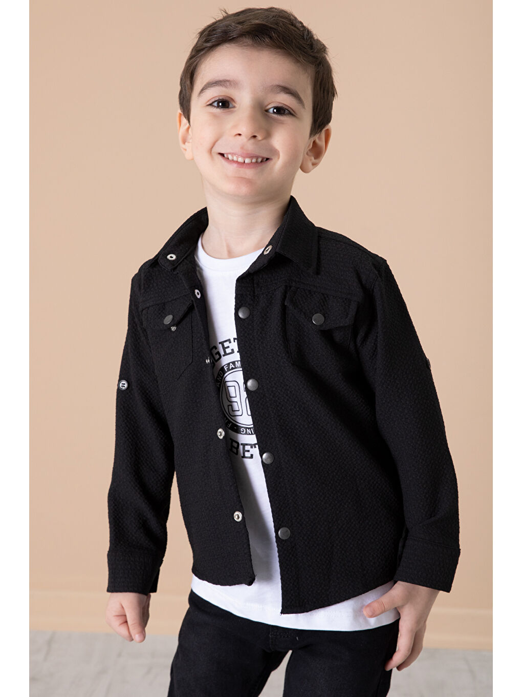Siyah Erkek Çocuk Çıtçıtlı Gömlekli Pantolonlu 3lü Alt Üst Takım 20260-2