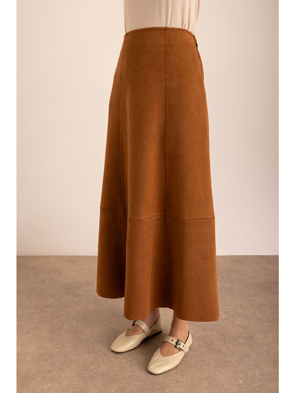 Kahverengi Kup Detaylı Süet Evaze Etek-4