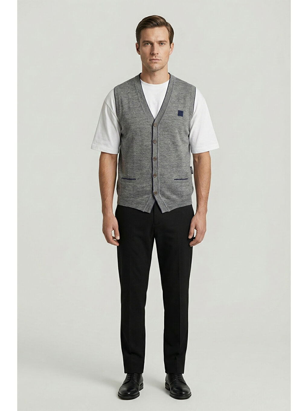 Giotelli Erkek Gri-Lacivert Standart Fit Yün Karışımlı Düğmeli Triko Süveter-1