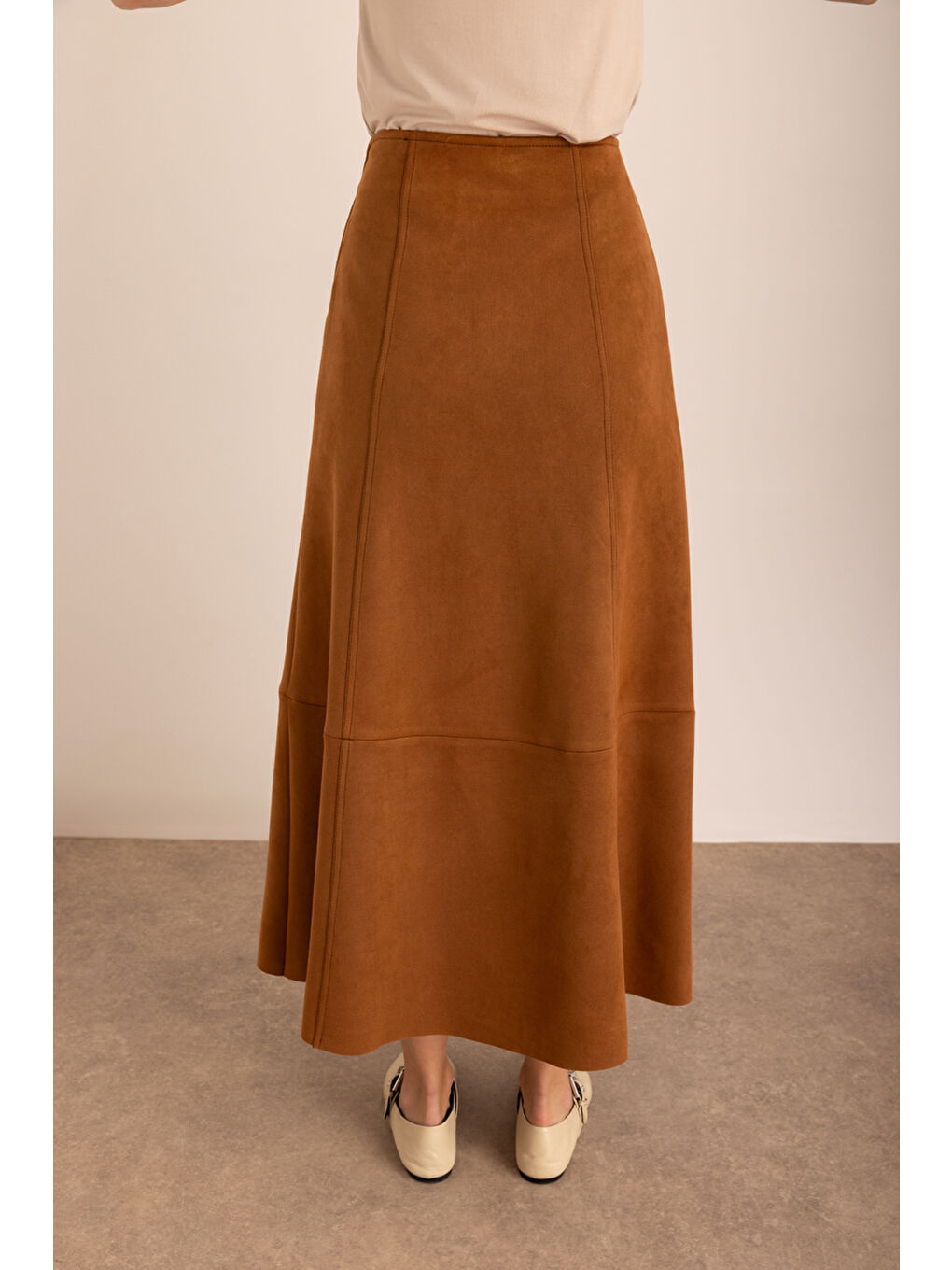 Kahverengi Kup Detaylı Süet Evaze Etek-5