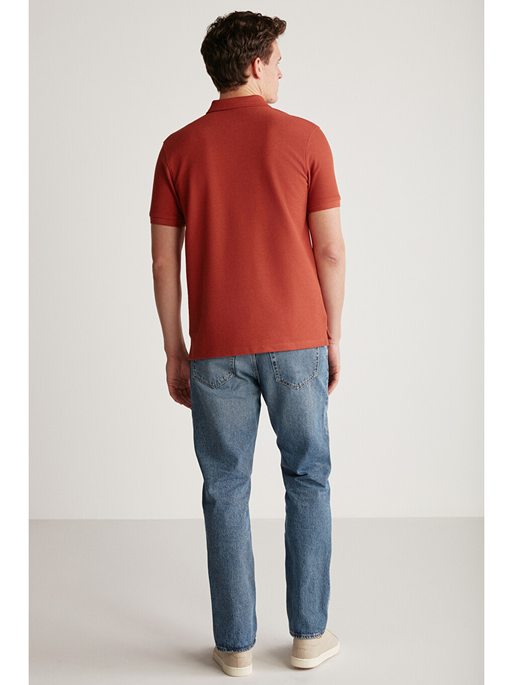 Kahverengi Erkek Dokulu Kumaşlı Slim Fit Kiremit Polo Yaka Tişört-4
