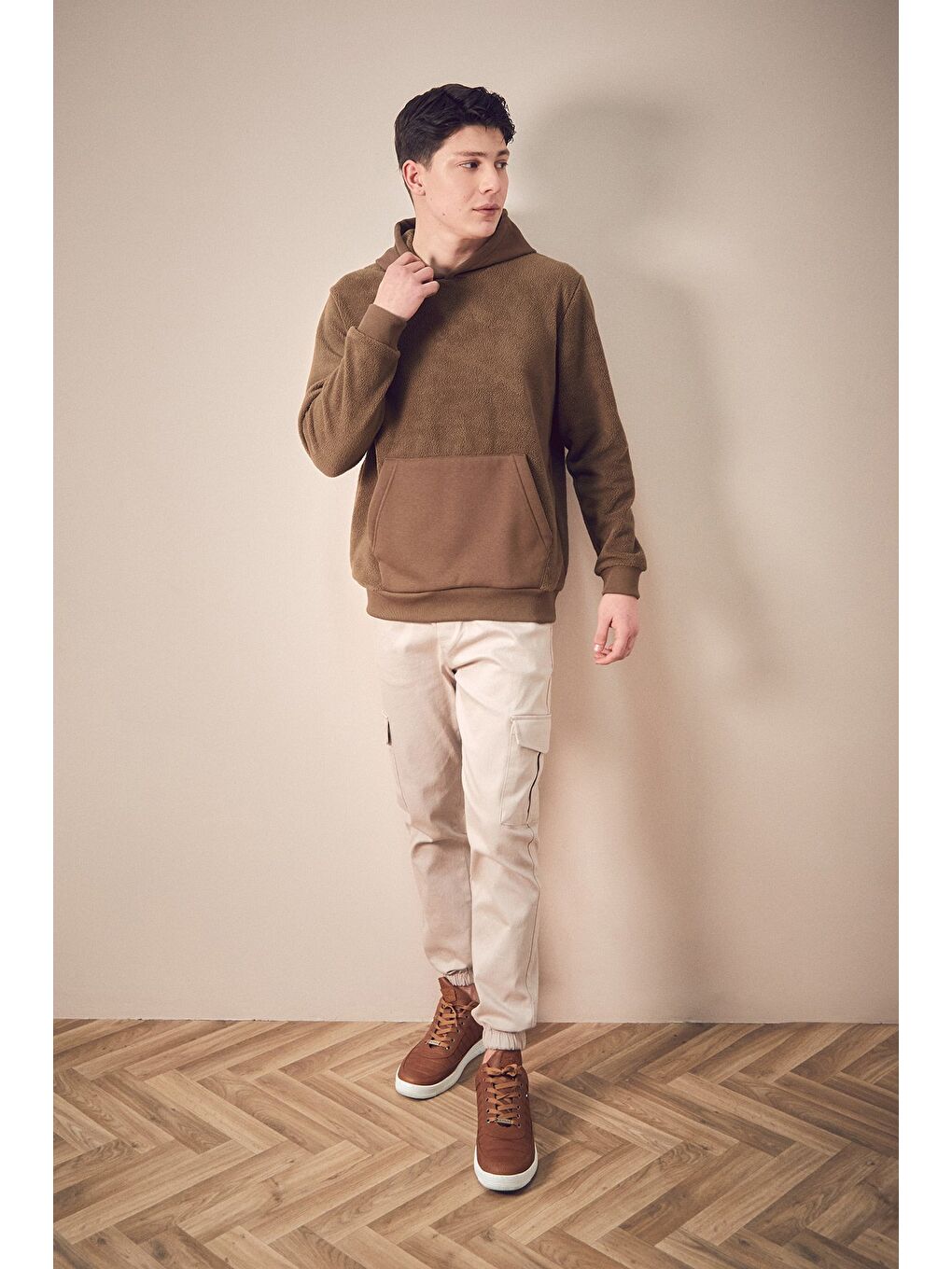 Kahverengi 3 İplik Kanguru Cepli Kapüşonlu Pelüş Sweatshirt