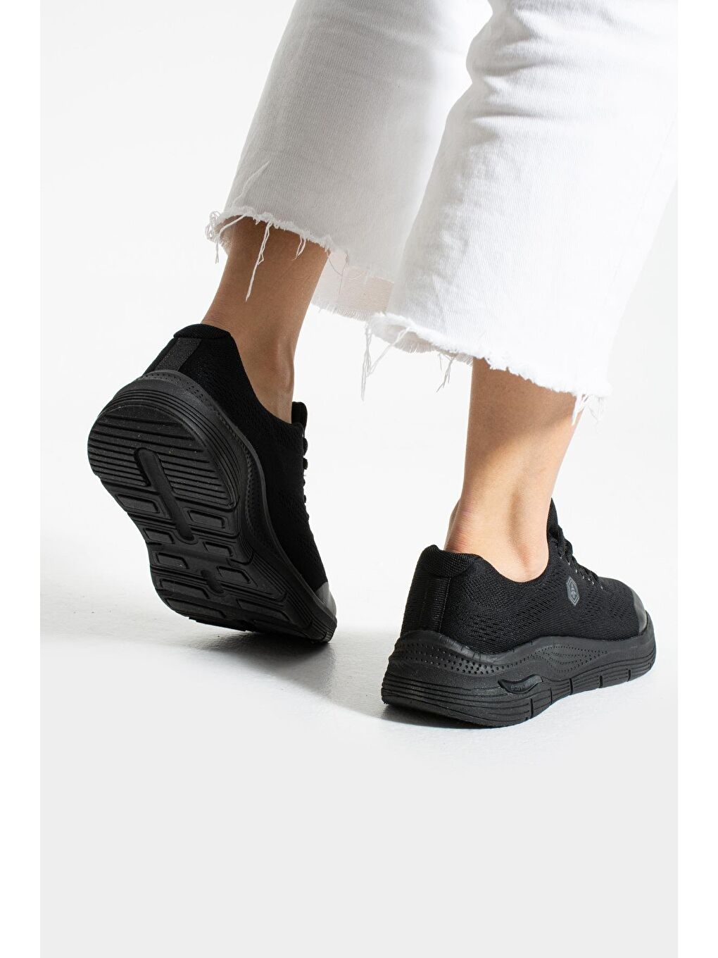 Siyah Kadın Spor Ayakkabı-2