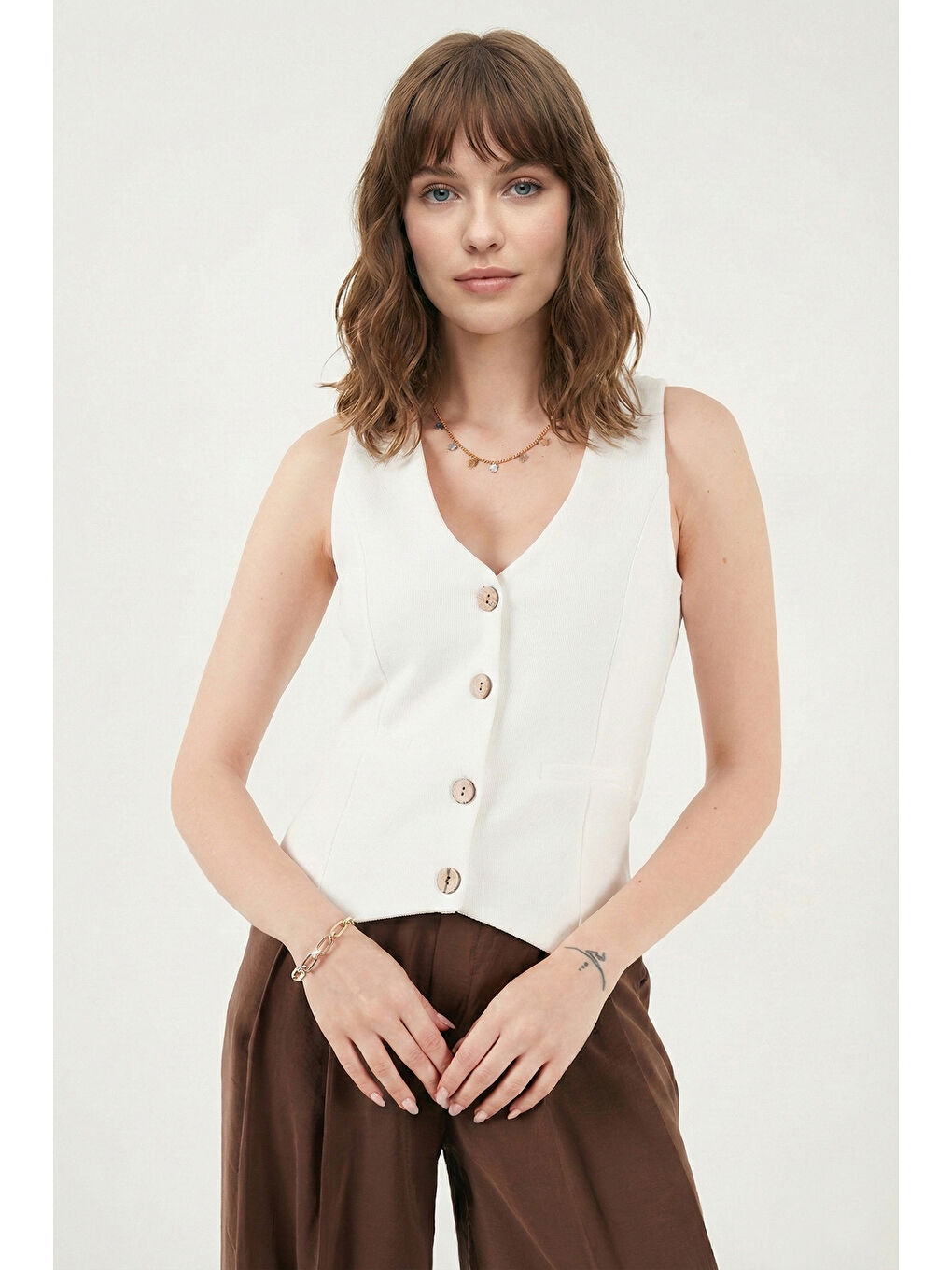 Ekru Fittili Regular Fit V Yaka Düğmeli Kadın Yelek 5866559-5