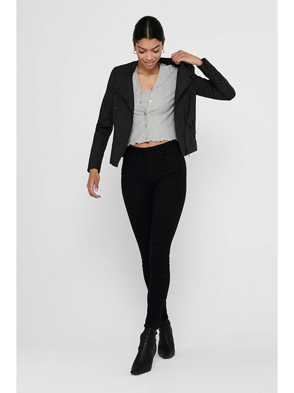 Siyah Onlava Regular Fit Fermuarlı Suni Kadın Deri Ceket 15102997-1