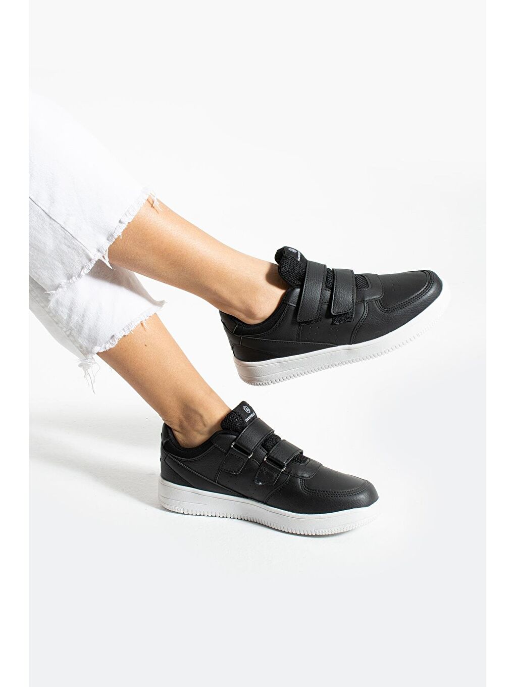 Cuzco Hakiki Deri Siyah-Beyaz Kadın Spor Ayakkabı-2