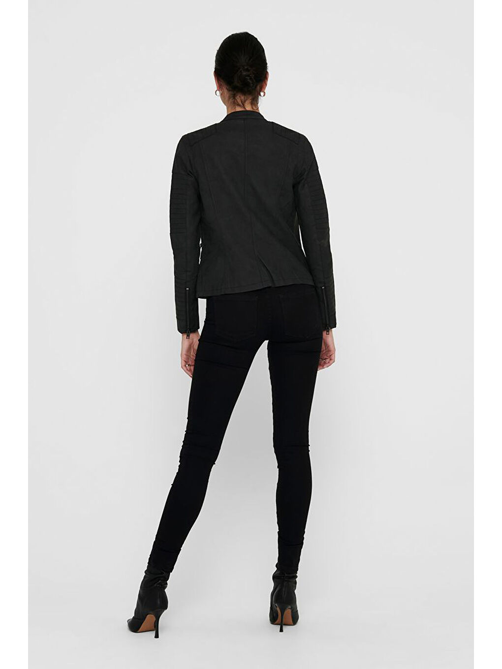 Siyah Onlava Regular Fit Fermuarlı Suni Kadın Deri Ceket 15102997-2