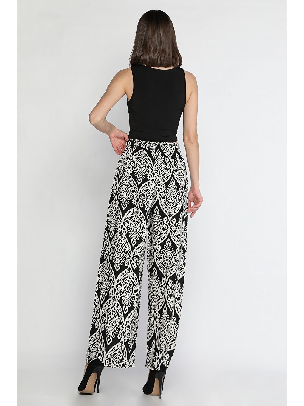 Siyah Kadın Bel Lastikli Desenli Viskon Yürüyüş Pantolonu-2