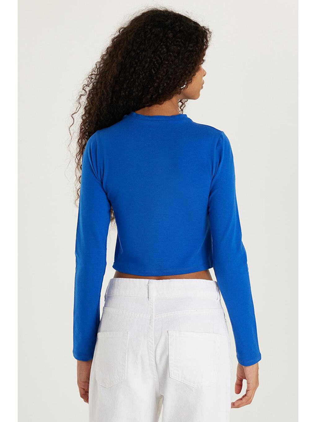 Kadın Slim Fit Pamuklu Düz Bisiklet Yaka Mavi Bluz-4