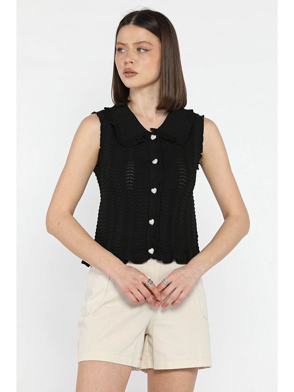 Siyah Kadın Bebe Yaka Dalga Desenli Triko Yelek-1