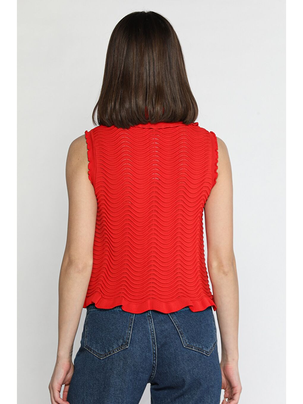 Kırmızı Kadın Bebe Yaka Dalga Desenli Triko Yelek-3