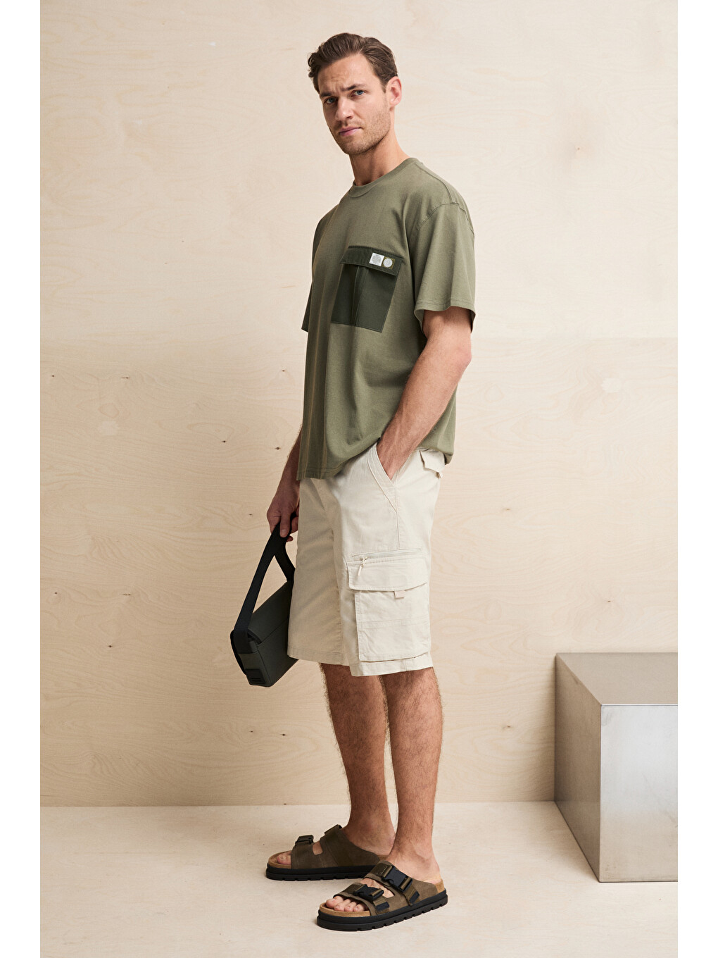 Haki POCKET Erkek %100 Organik Pamuklu Dokuma Cepli Etiket Detaylı HAKİ T-Shirt-3