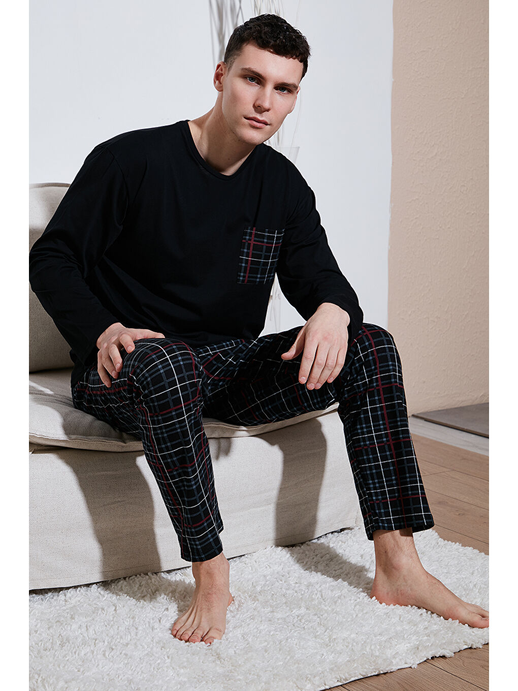 Siyah Ekoseli Cepli Beli Lastikli %100 Pamuk Regular Fit Erkek Pijama Takımı 6572001