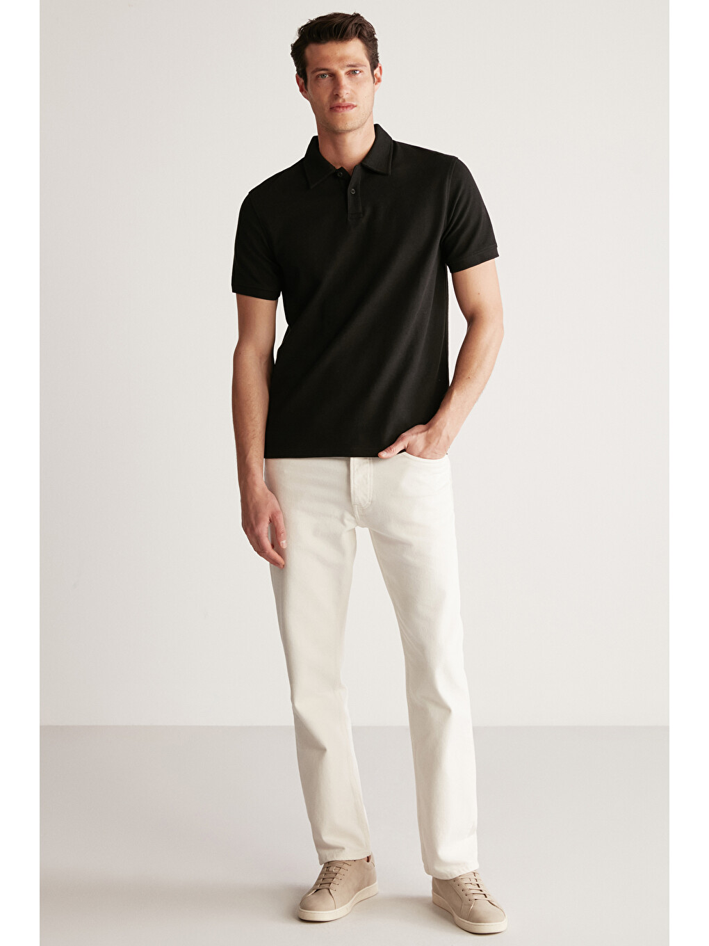 Erkek Dokulu Kumaşlı Slim Fit Siyah Polo Yaka Tişört-4