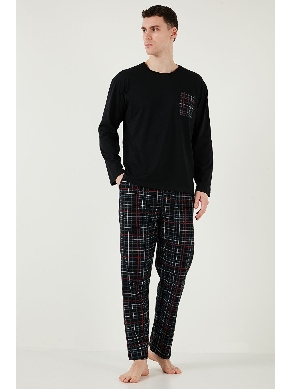 Siyah Ekoseli Cepli Beli Lastikli %100 Pamuk Regular Fit Erkek Pijama Takımı 6572001-1