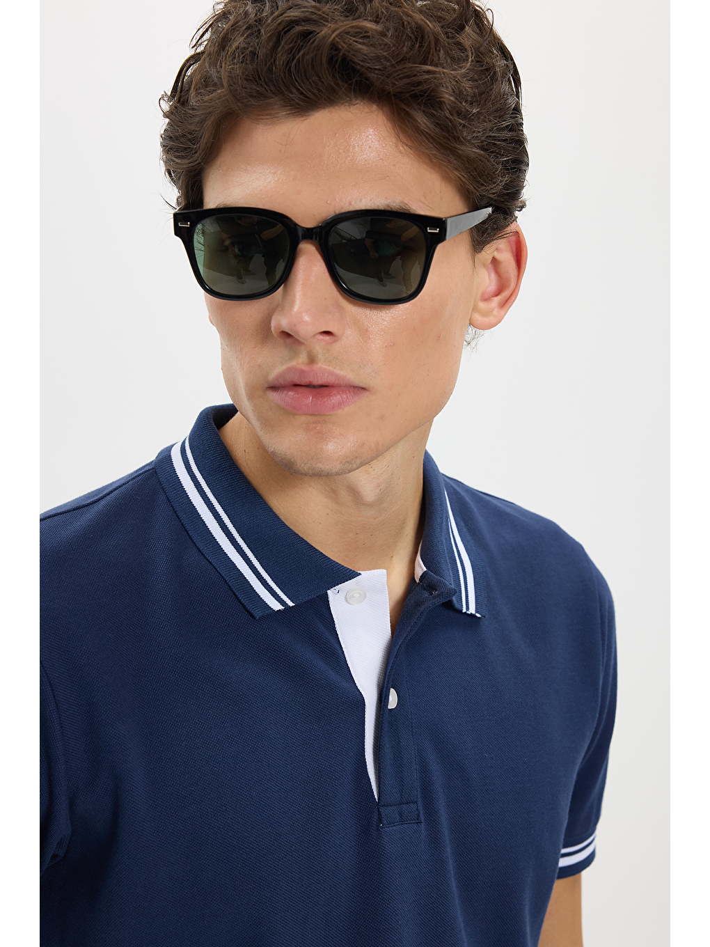 Erkek Slim Fit Dar Kesim %100 Pamuk Düz Pike Yaka Ve Kol Detaylı Lacivert Polo Yaka Tişört-5