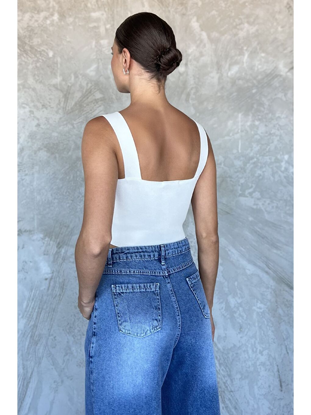 Beyaz Kadın Kare Yaka Mevsimlik Crop Triko Bluz-2