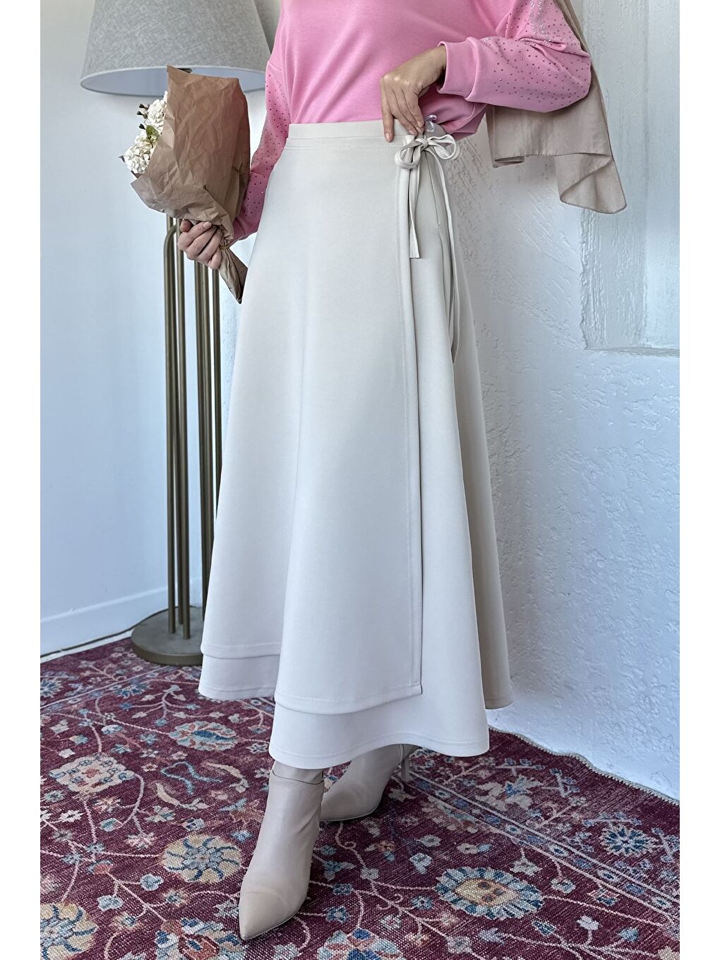 Bej Bel Bağlama Detaylı Kiloş Scuba Tesettür Etek