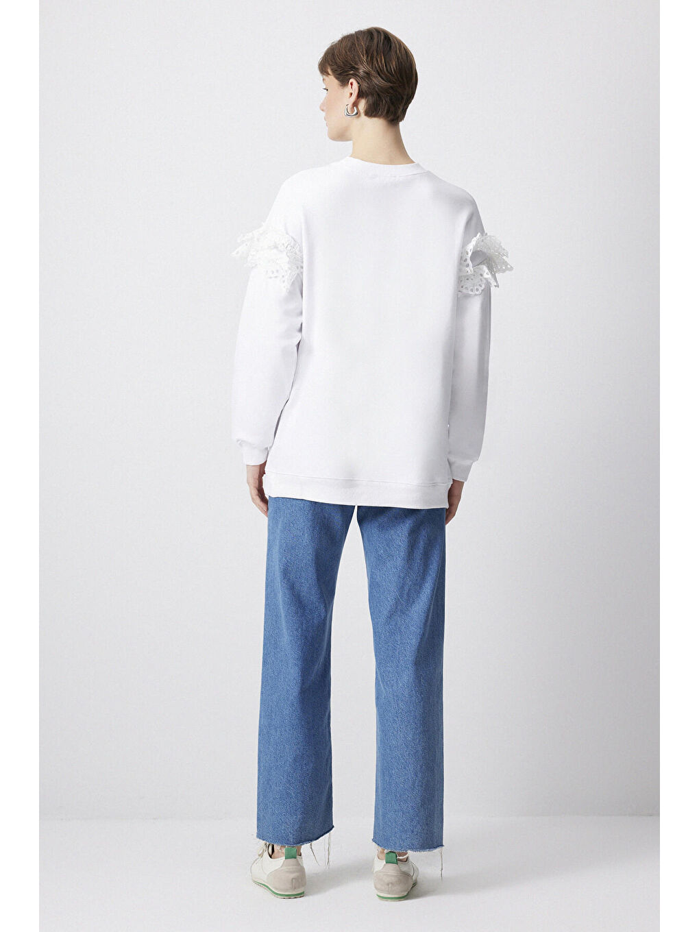 Ekru Güpür Detalı Sweatshırt-3