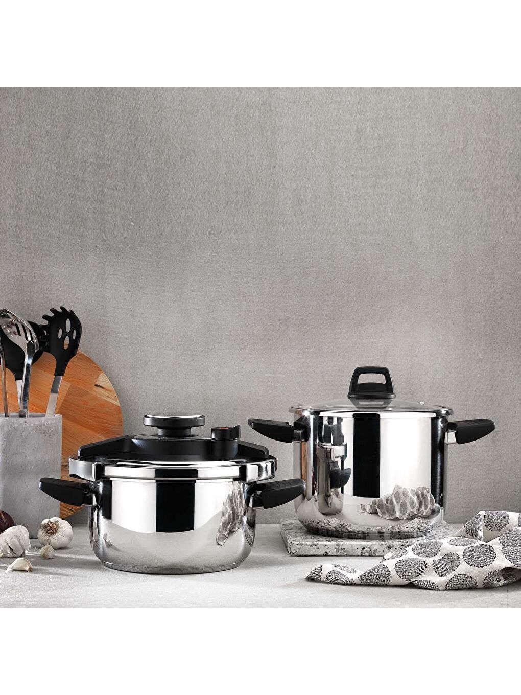 Compact Düdüklü Tencere Seti-4+6,5 Lt -4 Parça-Siyah