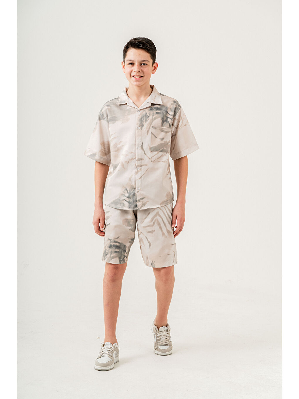 Ekru Erkek Çocuk 2'li Takım (Gömlek+Bermuda Pantolon) P1057-1