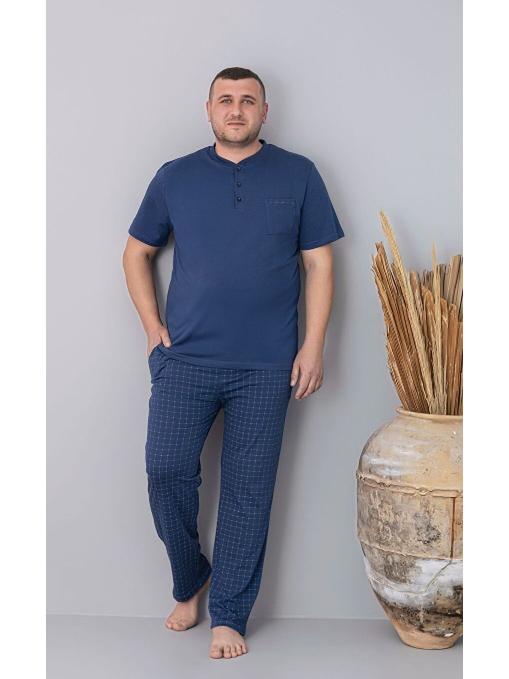 Erkek %100 Pamuk Lacivert Ekose Kısa Kollu Düğmeli Doğal Battal Pijama Takımı