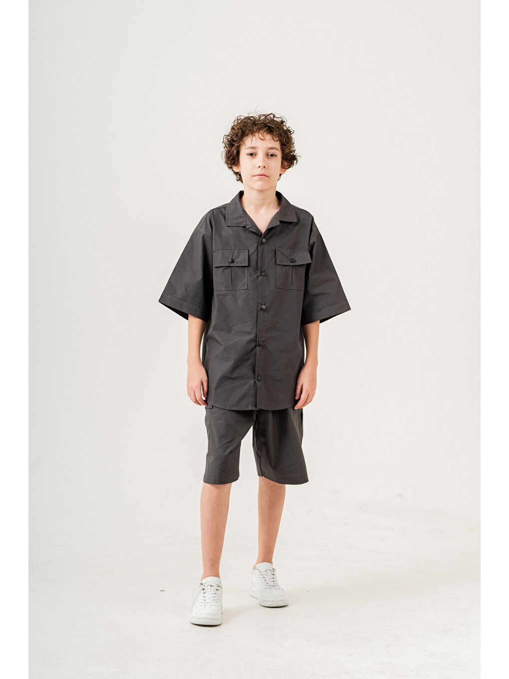 Gri Erkek Çocuk 2'li Takım (Gömlek+Bermuda Pantolon) P1032-1