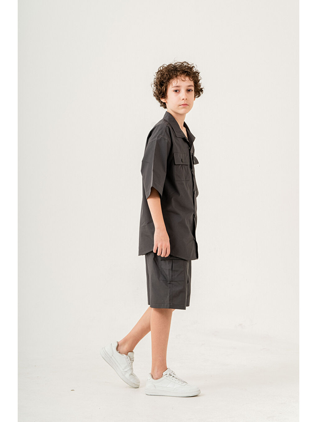 Gri Erkek Çocuk 2'li Takım (Gömlek+Bermuda Pantolon) P1032-2