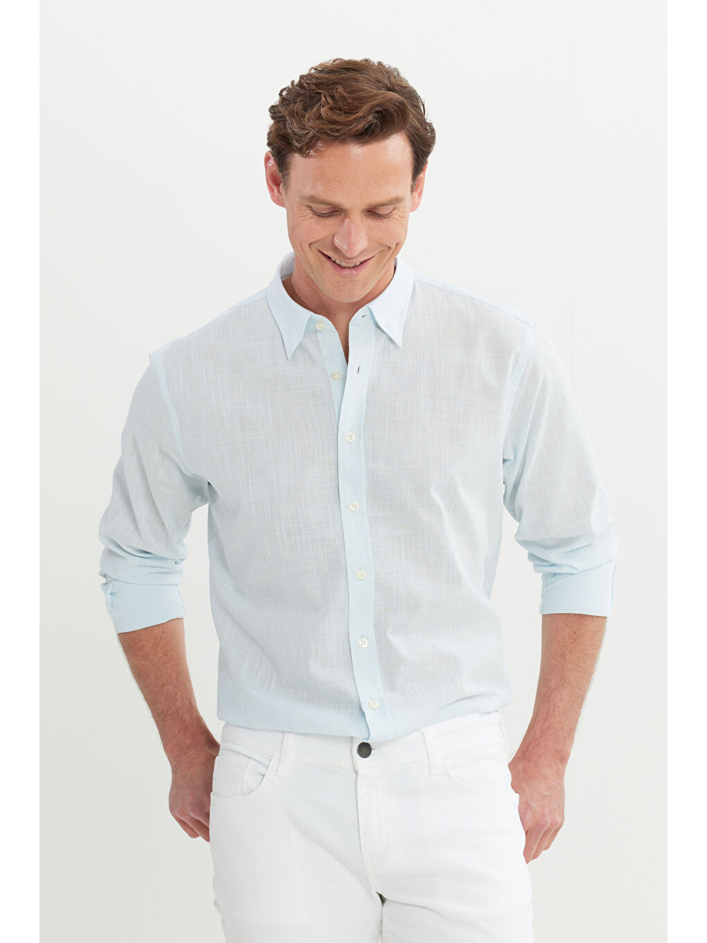 Erkek Açık Mavi Comfort Fit Rahat Kesim Gizli Düğme Yaka %100 Pamuk Flamlı Gömlek-2