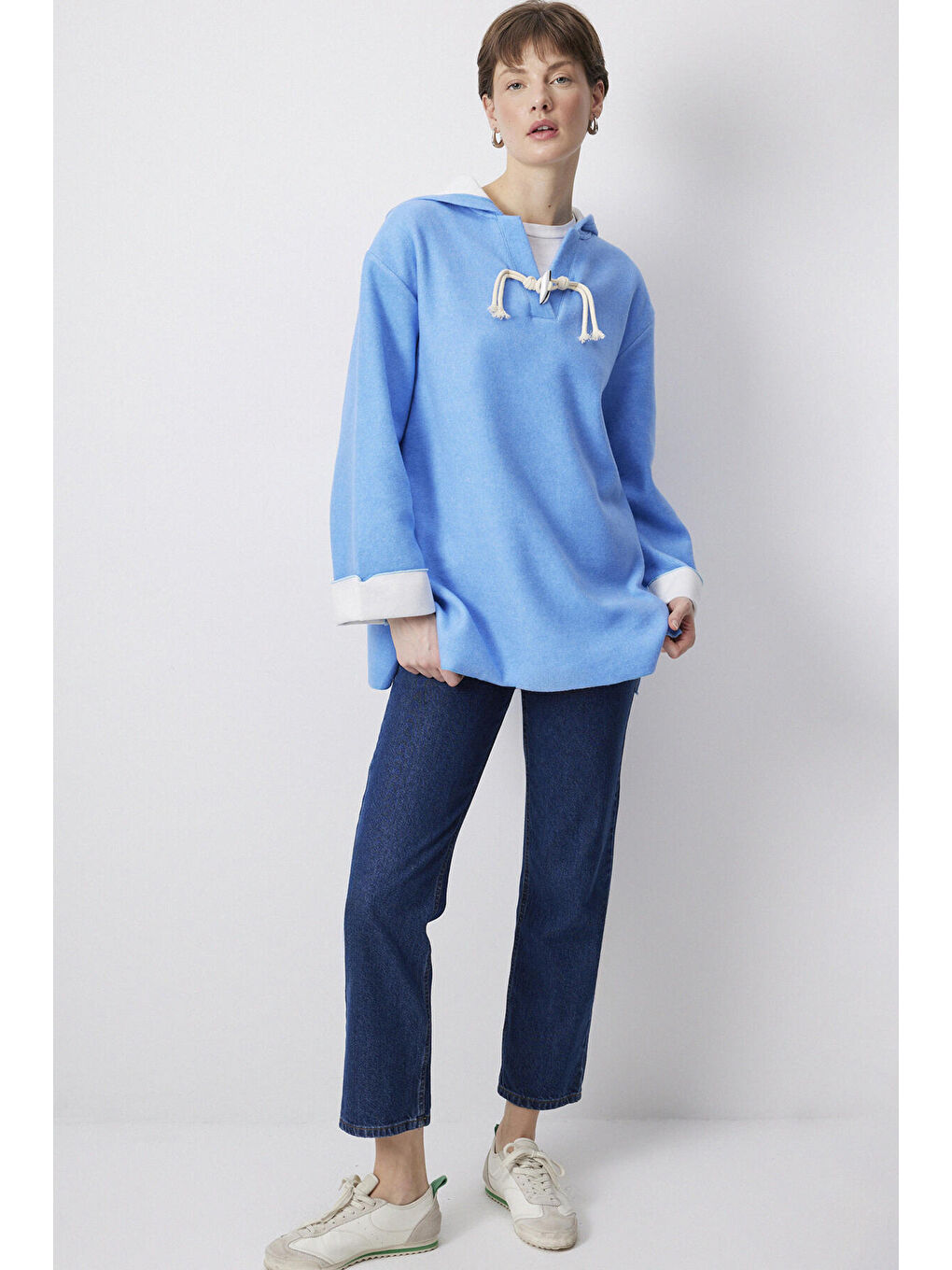 Mavi Kapüşonlu Sweatshırt-1