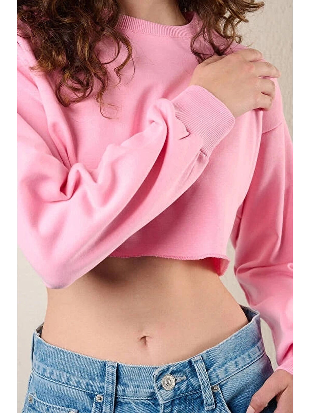 Kadın Pembe Basic Bisiklet Yaka Uzun Kollu Crop Sweatshirt HZL24W-ZK11351-3