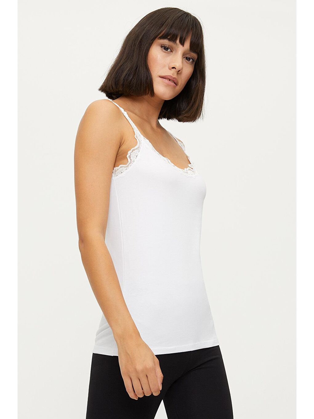 Askılı Dantelli Pamuk Kadın Atlet Beyaz 1279 TEKLI-1