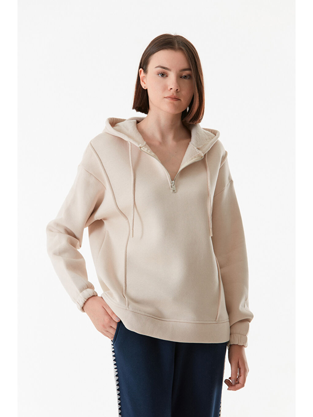 Fullamoda Bej Basic Yarım Fermuarlı Kapüşonlu Sweatshirt