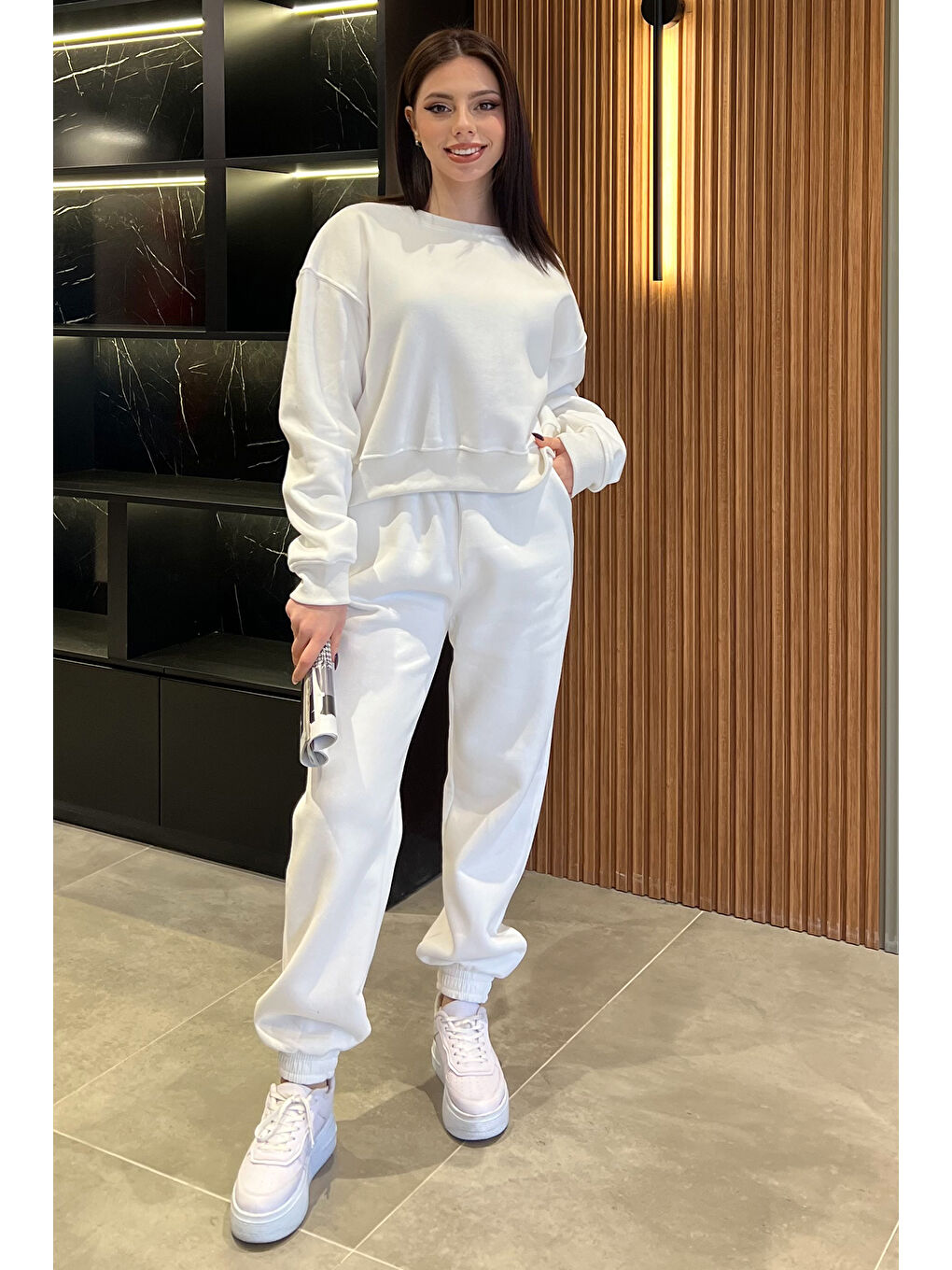 Ekru Kadın Şardonlu Eşofman Takımı