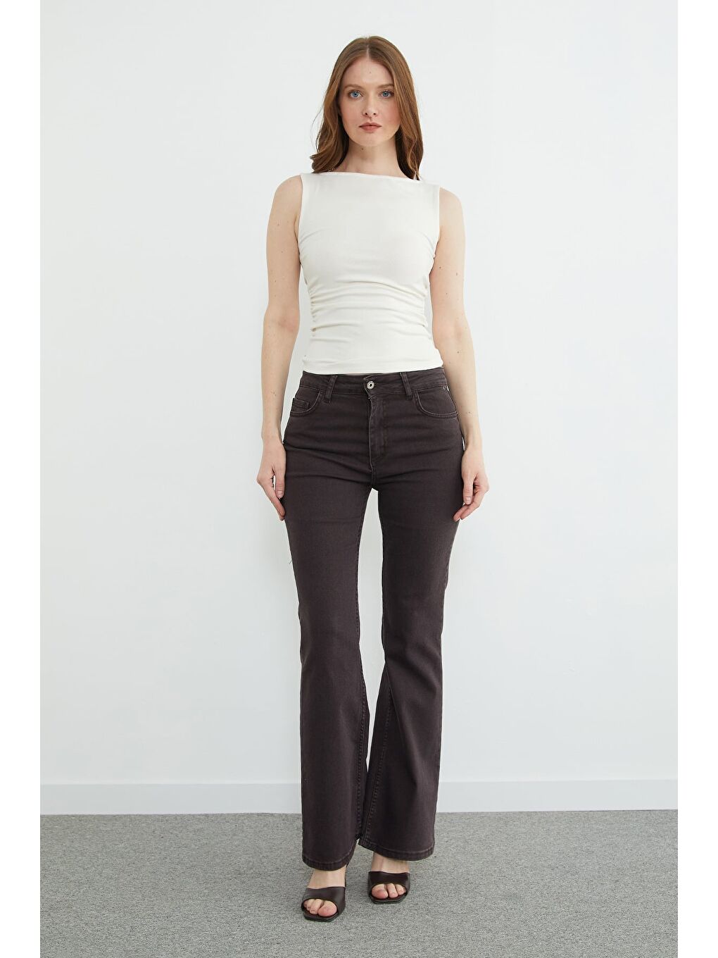 Kahverengi Yüksek Bel Flare Jean-2