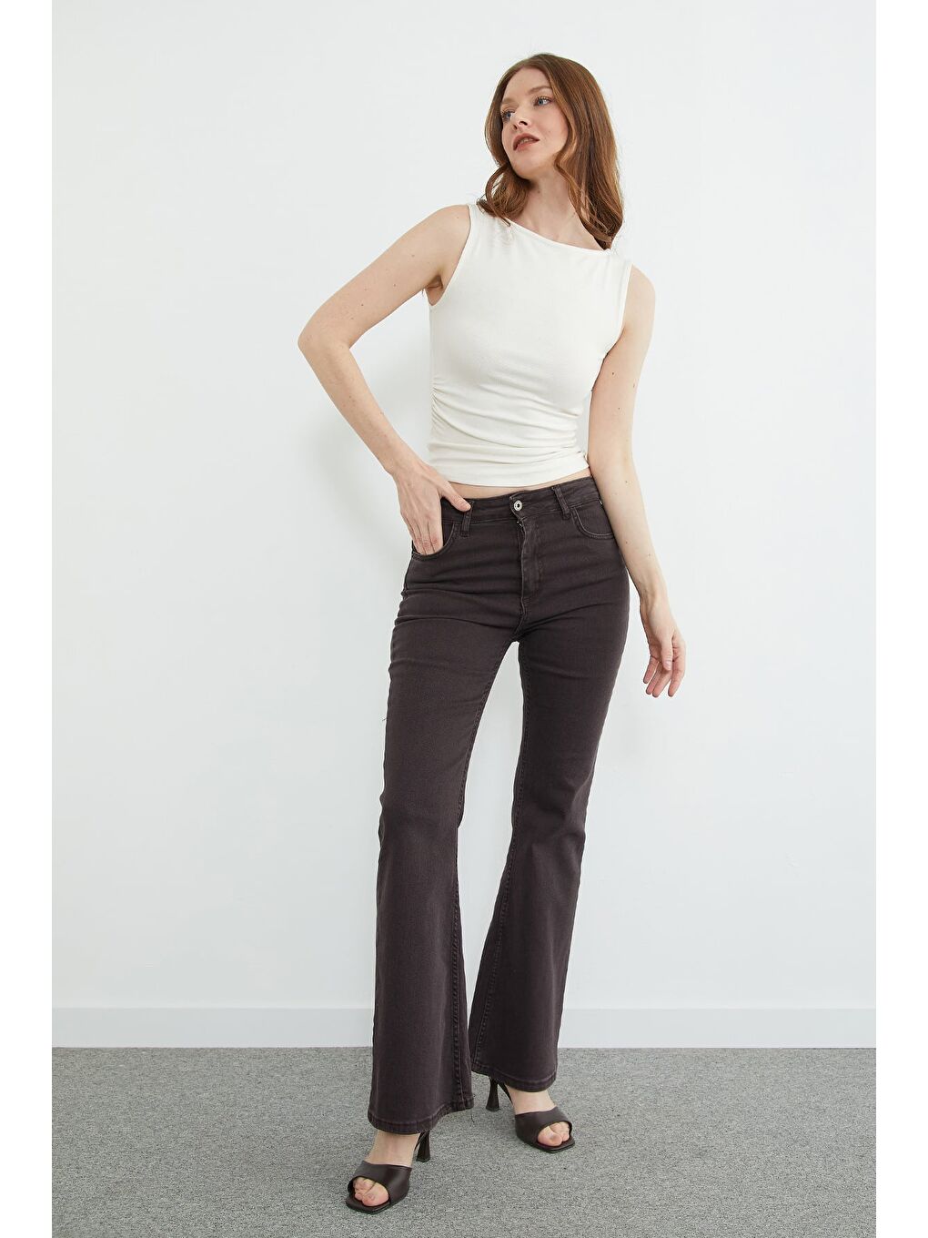 Kahverengi Yüksek Bel Flare Jean-4
