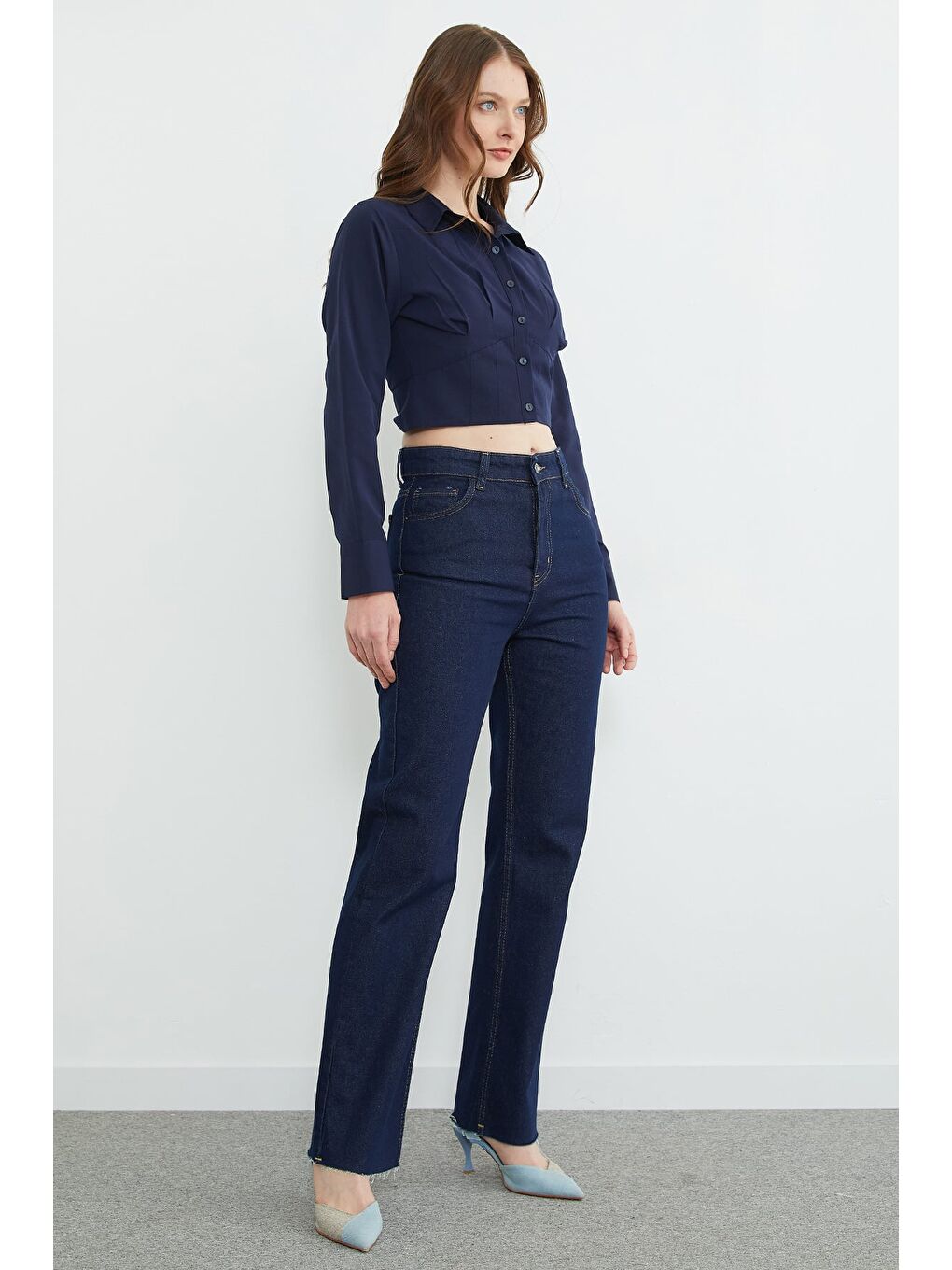 Lacivert Yüksek Bel Kesik Paça Jean-2