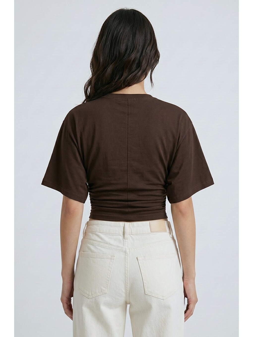 Acı Kahverengi Bisiklet Yaka Beli Büzgülü Yarasa Kollu Crop Bluz-5