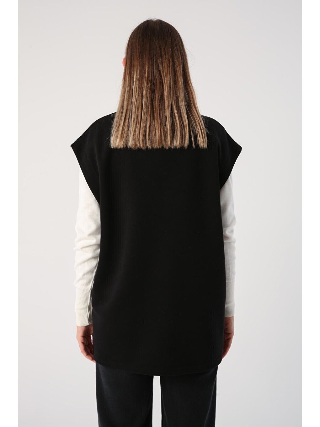 Sarı Ekru-Hardal Oversize Ekose Desenli Yırtmaçlı Süveter-2